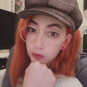 Meet your Posher, Taylor